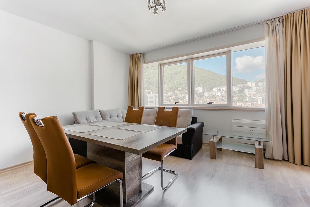 Primus Apartments Impera 부드바 객실 사진