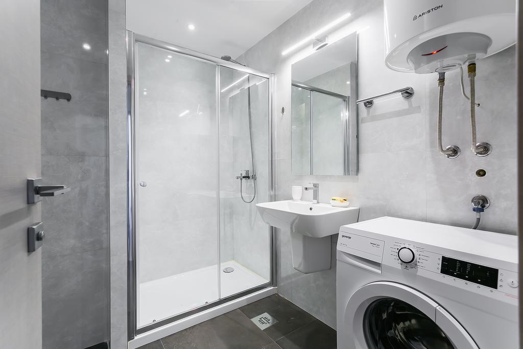 Primus Apartments Impera 부드바 객실 사진