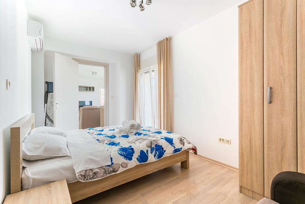 Primus Apartments Impera 부드바 객실 사진